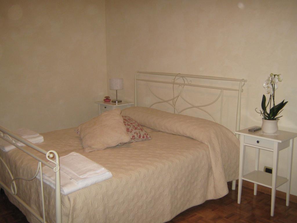B&B Ristorante Del Monte Colleretto Giacosa Номер фото